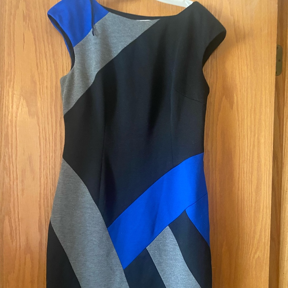 Elegant Blue and Gray Colorblock Dress